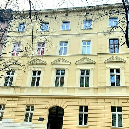 The Apartment In Strict City Center. Self Check-In Cracovia Esterno foto