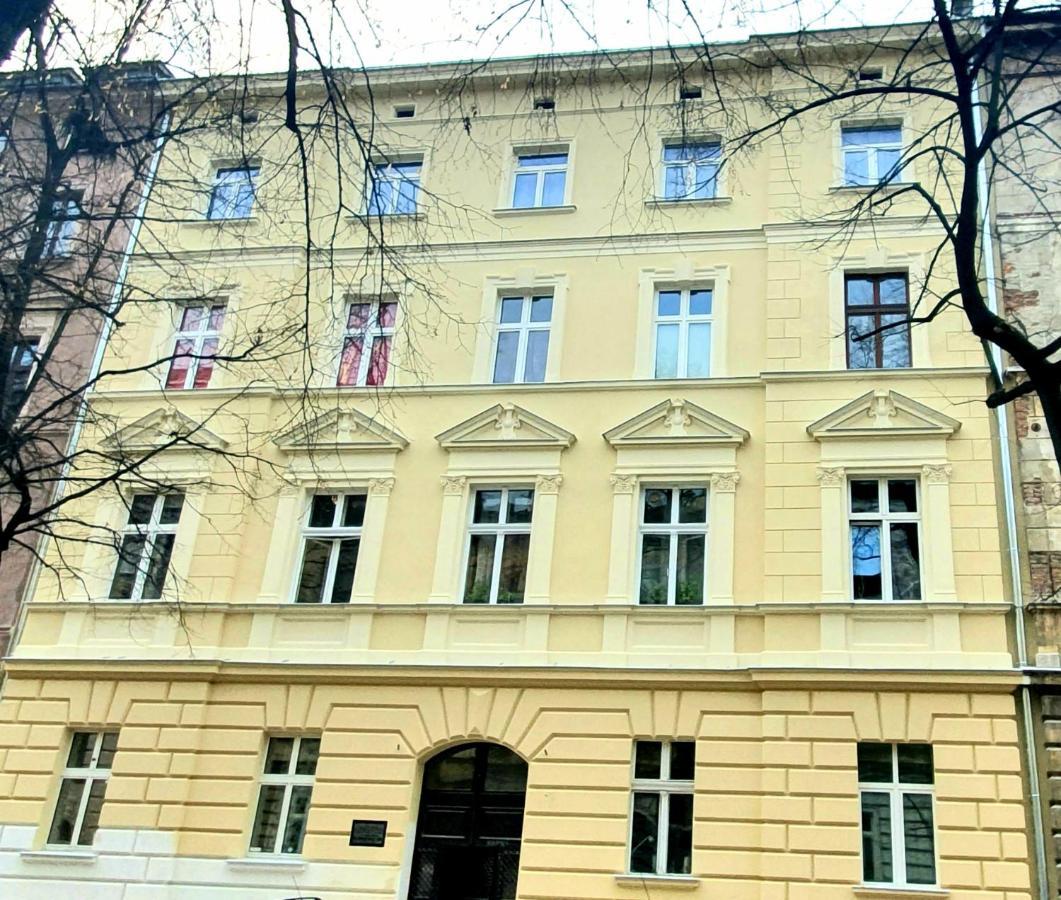 The Apartment In Strict City Center. Self Check-In Cracovia Esterno foto