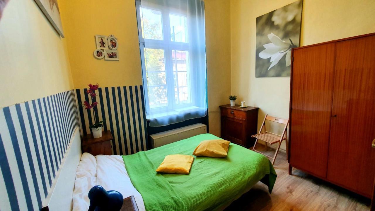 The Apartment In Strict City Center. Self Check-In Cracovia Esterno foto